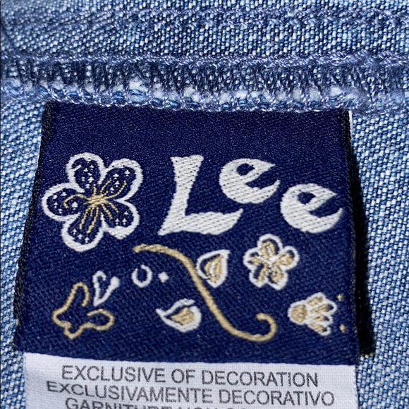 Super Cute Denim Overall Shorts w/Cherries Sz 5T - Picture 8 of 9